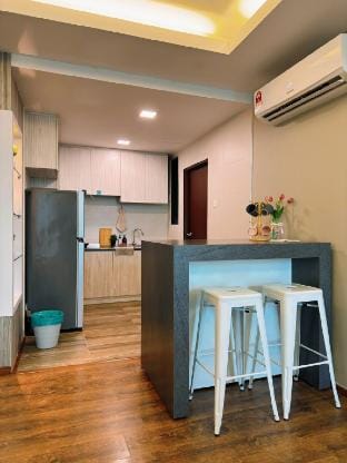 Kuching Cozy Home Vivacity Megamall Jazz Suite 2BR Vacation rental in Kuching