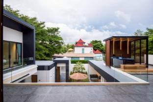 Zoe NaJomtien Pool Villa Villa in Pattaya City