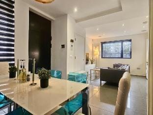 Shoreditch Brick Lane - Fabulous 4B Flat Vacation rental in London Borough of Hackney