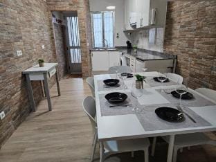 Real 43 *Good road* Vacation rental in O Eume