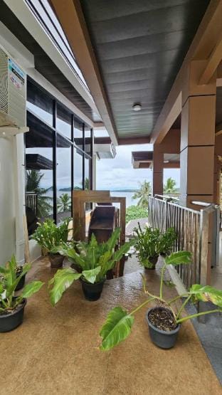 Samal Eagle's nest beach resort Room 1 Apartment in Davao City