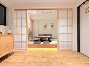 ZQ2 Kuramae｜Entire Luxury House｜2 Bath·4Toilets Vacation rental in Japan
