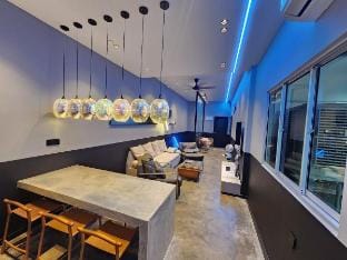 5Min To Sunway Carnival Mall Homestay 6pax 2Bat Vacation rental in Penang