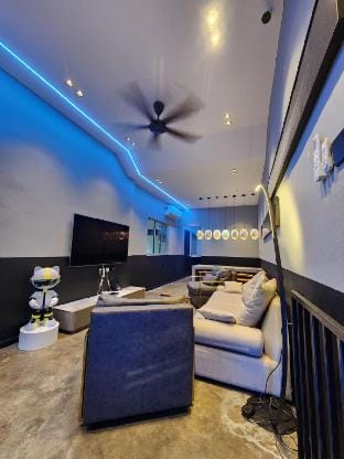 5Min To Sunway Carnival Mall Homestay 6pax 2Bat Vacation rental in Penang