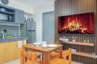 Cozy 2BR Condo • Heart of Downtown Vacation rental in Davao City