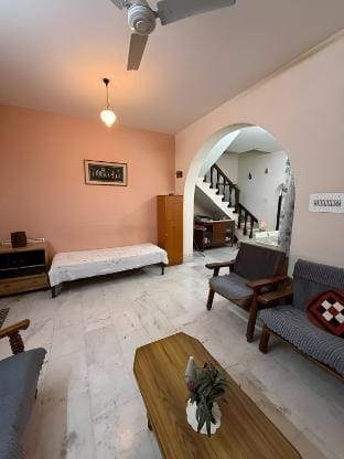 1 room in Central Koramangala! Vacation rental in Bengaluru