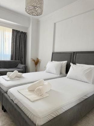 E V Shoreline rooms - Horizon suite Vacation rental in Decentralized Administration of Macedonia and Thrace