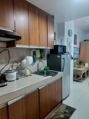 Luxurious Condo in Quezon City with Private Pool and City Views Apartment in Quezon City