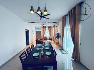 PD 4BR Private Pool Fun House - 5 Mins to Beach Vacation rental in Port Dickson