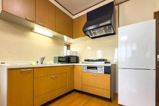 【IKU】3BR House 10mins walk to Osaka Castle Park Vacation rental in Osaka