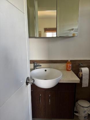 Spacious 2 Bedroom & 2 Bath near SM Ecoland & DGT Apartment in Davao City