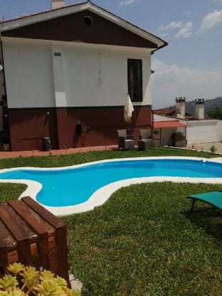 A Casa Do Viso Do Chirin Vacation rental in Galicia