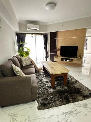 Cozy 3BR apt in heart of jakarta Vacation rental in South Jakarta City
