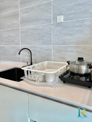 Ivory Suite. KSL2 @Studio 2Pax Near Ikea&Toppen Vacation rental in Johor Bahru