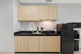 Elova by Kozystay - Tanjung Barat Vacation rental in South Jakarta City