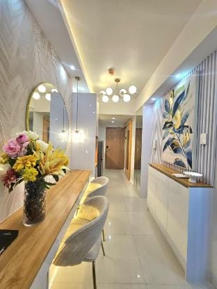 Walkable 1BR Condo Across MOA Shore 3 Residences Apartment in Pasay