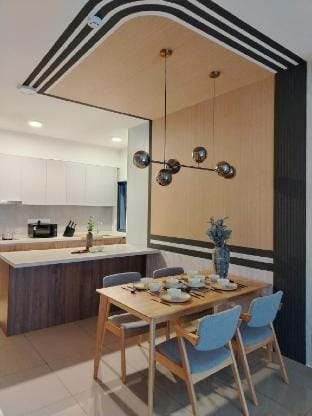M Vertica Elegant Stay in Cheras Vacation rental in Federal Territory of Kuala Lumpur