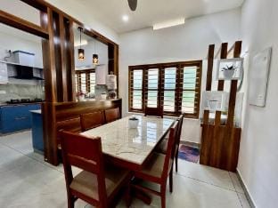Cliffnest by Nivara – 4BHK Luxury Villa in Varkala Vacation rental in Varkala