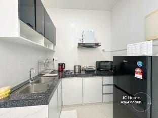 Studio Sks Pavillion v Netflix | Couple Room Apartment in Johor Bahru