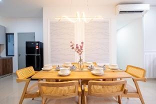 Cherished Moments Hub @ M Vertica 12pax Family Vacation rental in Federal Territory of Kuala Lumpur