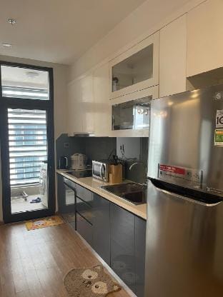 Zeus Living - Metropolis 1 Bed Vacation rental in Hanoi