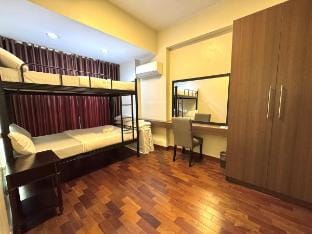 Great location with Pool/Gym and  Wi-Fi Vacation rental in Lapu-Lapu City