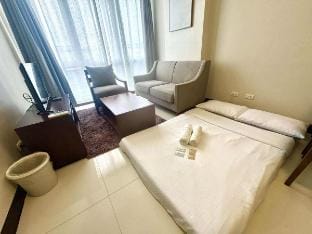 OPR 16 A with swimming pool, wi-fi and balcony Vacation rental in Lapu-Lapu City