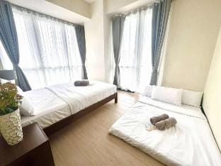 OPR 16F with swimming pool, wi-fi and balcony Vacation rental in Lapu-Lapu City