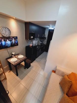 Cozy Flat near NAIA Terminal chateau Manila Vacation rental in Paranaque