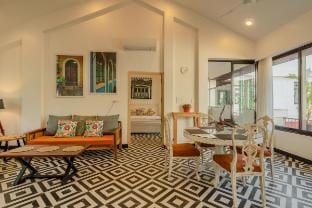 tisyastays | Kukkoo's Nest 2BHK w/ Infinity Pool Vacation rental in Candolim
