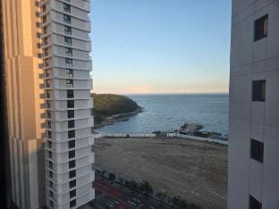 Losiria-3BR Residence Near Haeundae,Songjeong Apartment in Busan