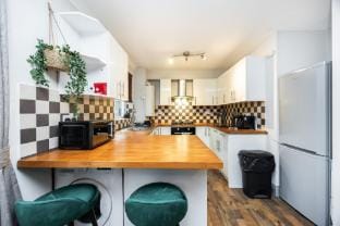 Kings Cross Camden Suite Apartment in London Borough of Islington