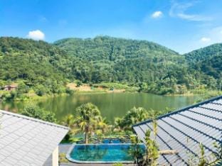 Shojin Home Villa in Laos