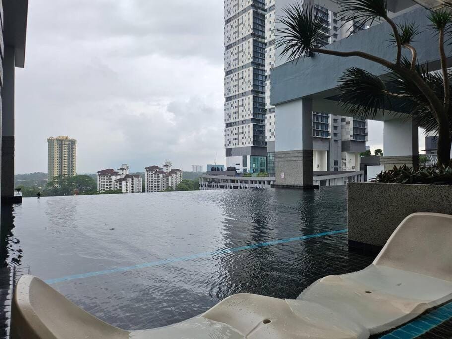 JB Town | Twin Galaxy Couple Studio | 2 pax Vacation rental in Johor Bahru