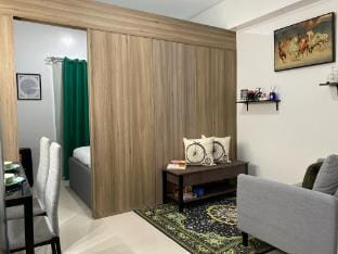Troy's Place to Share Apartment in Mandaluyong
