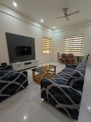 Urban Residence -2 Bedroom house in Vijayanagar Vacation rental in Bengaluru
