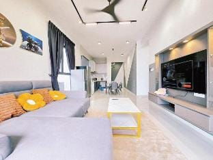 DangaBay_Seaview_Family Chill Vacation rental in Johor Bahru