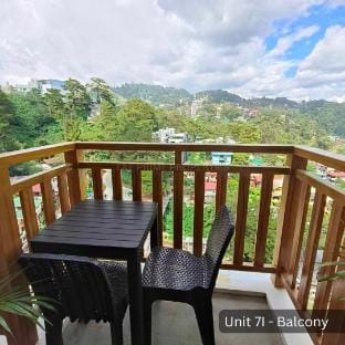7I Selendra Condominium Broom Vacation rental in Baguio