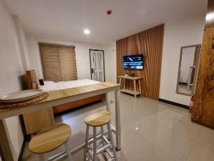 Flat 35, Unit 3F Vacation rental in Las Pinas
