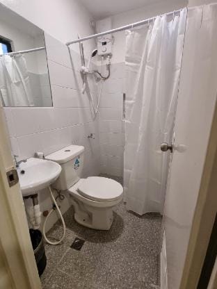 Flat 35, Unit 3F Vacation rental in Las Pinas