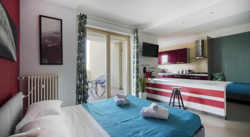 SkyGate - Airport Suites Hotel in Bari