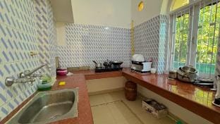 Fully Furnished 2BHK for Families Vacation rental in India