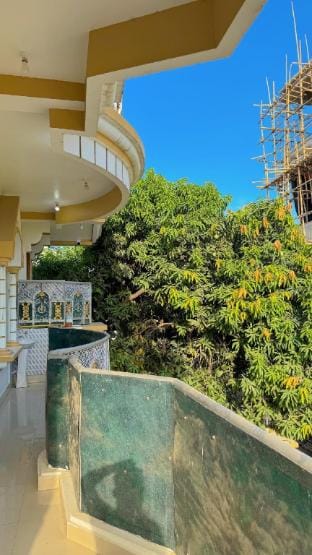 Fully Furnished 3BHK for Families Vacation rental in India