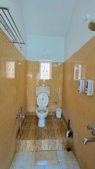 Luxury Suite: Peaceful with Washroom and Terrace Vacation rental in India