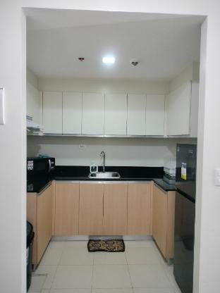 5J Metro Suites - One Regis Vacation rental in Bacolod