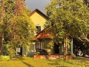 San Lake Villa  Villa in Kochi