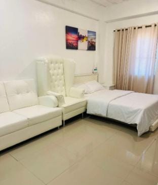 Cozy Studio in Paraaque - Perfect for Transients and Long-Stayers Alike Apartment in Paranaque