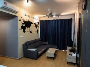 MayaBay Residences Gamuda Cove - Azios Homestay Apartment in Selangor, Malaysia