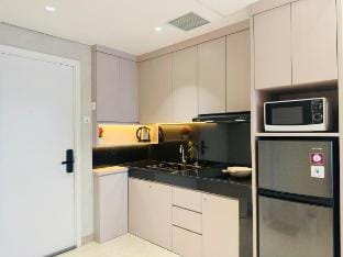 HUGO Style Podomoro 2BR Five Stars New Luxury Vacation rental in Indonesia