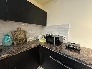 Anneerat Stays
Stay that feels like Home Vacation rental in Noida